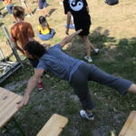 Yogaübungen im Park